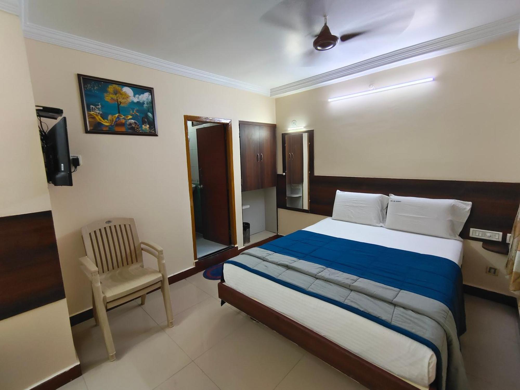 Hotel Dkr Residency Tirupati Exterior photo