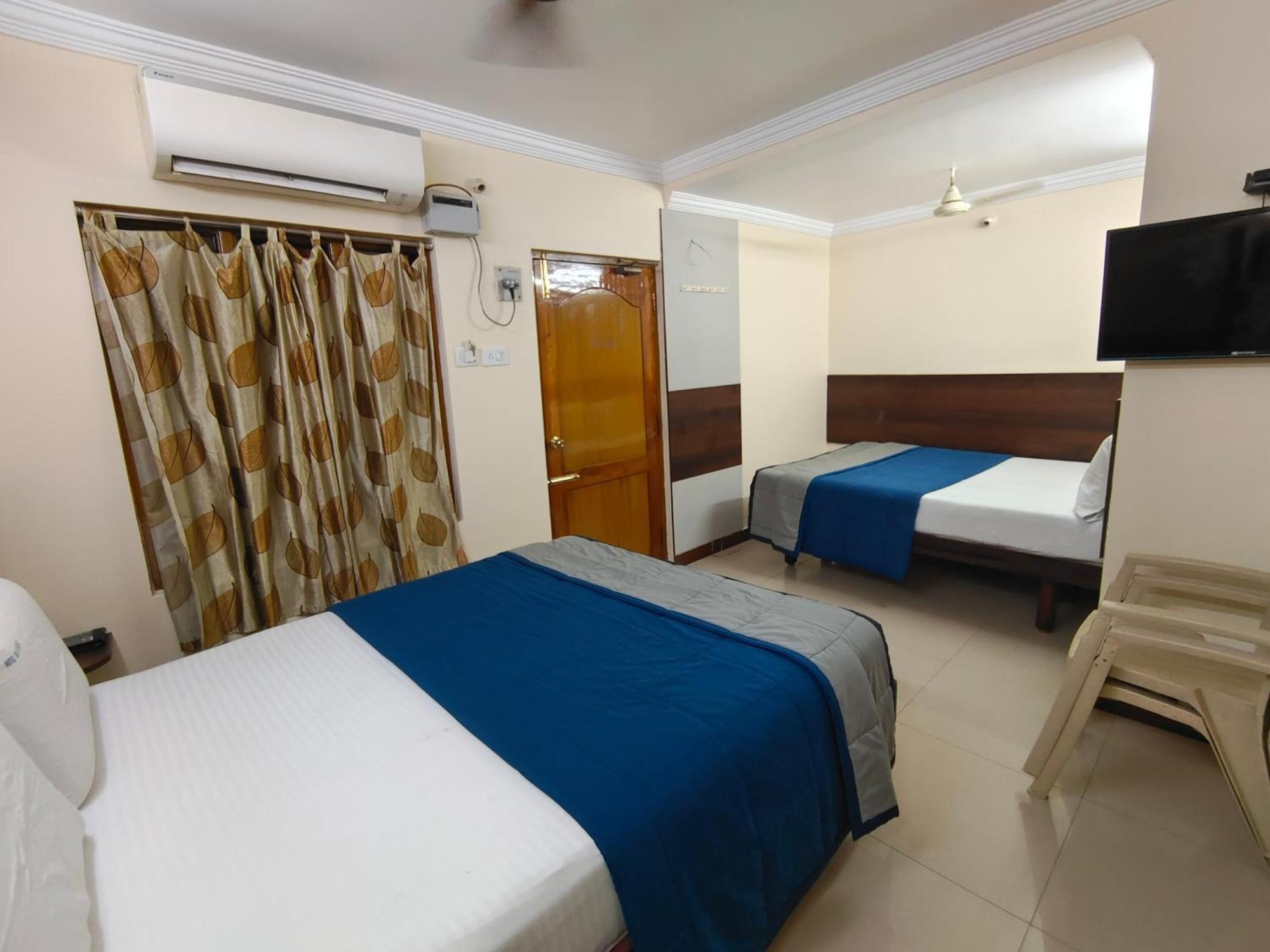 Hotel Dkr Residency Tirupati Exterior photo